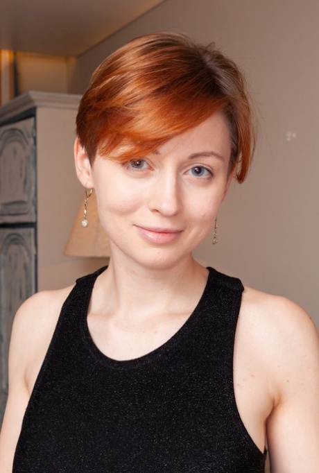 Short haired redhead fingers her bush after baring her firm tits 79788822