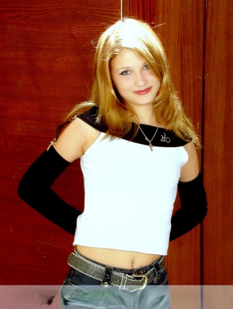 Young beauty Katia finger spreads her landing strip pussy after undressing 92954384