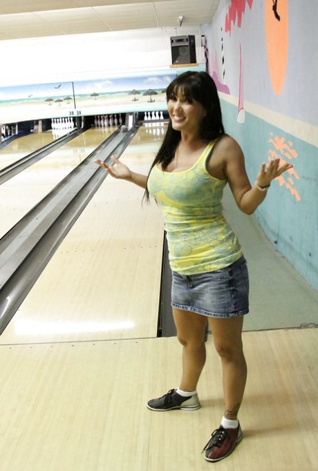 Claire Dames with big tits is fucked hardcore after playing with balls 37796836